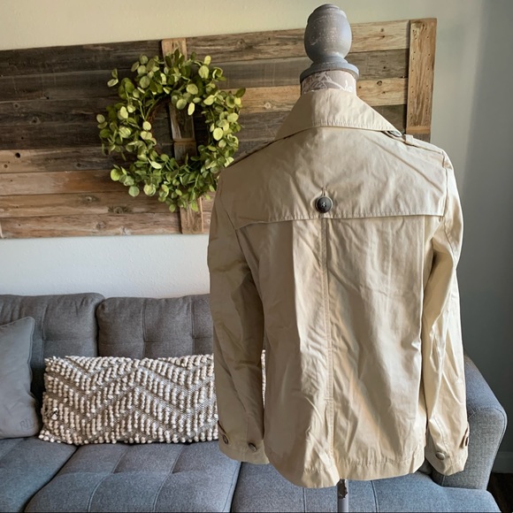 Lacoste Women’s Short Trench Coat size 36 - Picture 3 of 8